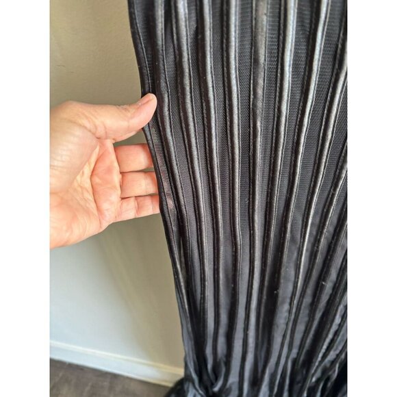 ISSUE Sculpted Stripe Womens Spaghetti Straps Maxi Dress Navy Slim Fit Size 16 - Picture 5 of 12